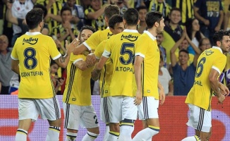 Fenerbahçe Cagliari'yi 1-0 yendi