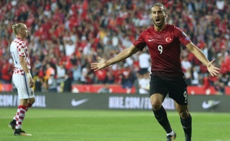 'Cenk Tosun Hırvatistan'ı yıktı'