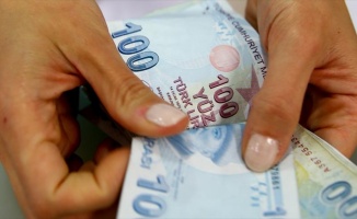 Öğretim yılına hazırlık ödeneği bin 50 lira