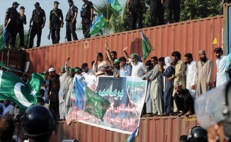 Pakistan'ın çeşitli kentlerinde Arakanlı Müslümanlara destek gösterileri düzenlendi