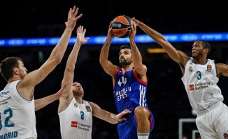 Anadolu Efes THY Avrupa Ligi'ne mağlubiyetle başladı