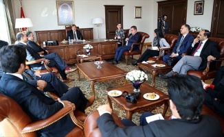 Çavuşoğlu, Pakistan basın heyetini kabul etti