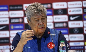 A Milli Futbol Takımı Teknik Direktörü Lucescu: Türk futbolunda yeni bir nesil yaratmak üzereyiz