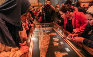 Tutankhamun'un altınları ilk kez sergileniyor