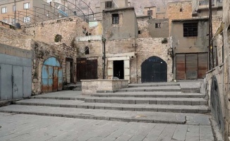 Mardin'de tarihi mekanlarda düzenleme çalışması başladı