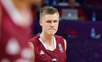 Porzingis NBA tarihine geçti