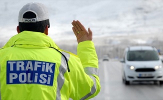 Zorunlu kış lastiğinde 'zamlı' uygulama başlıyor