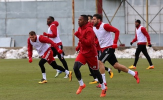 Robinho ilk antrenmanına çıktı