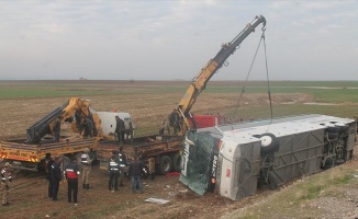 Silopi'de Irak uyrukluları taşıyan otobüs devrildi: 9 ölü