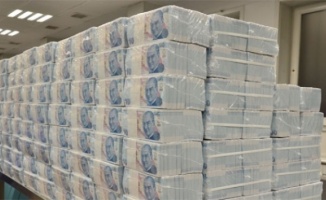 Akbank&#039;tan ilk çeyrekte 1,7 milyar lira konsolide kar