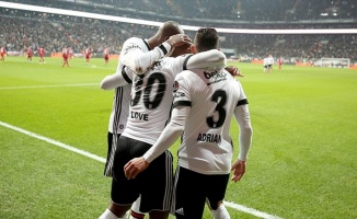 Beşiktaş, Vodafone Park'ta farklı