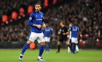 Cenk Tosun ilk golünü attı