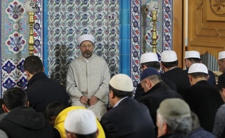 Diyanet İşleri Başkanı Erbaş Mehmetçik için dua etti