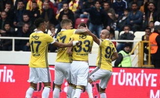 Fenerbahçe&#039;den kritik galibiyet