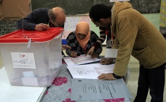 Tunus'ta sınav niteliğinde yerel seçimler