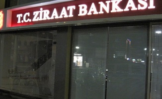 Yunanistan'da Ziraat Bankası şubesine saldırı