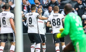 Beşiktaş evinde mutlu