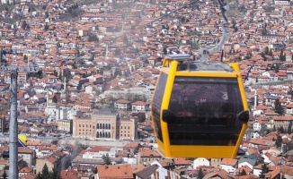 Saraybosna'nın sembollerinden teleferik küllerinden doğdu