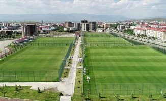 Futbolun kalbi Palandöken'de atacak