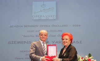 Semiha Berksoy Özel Ödülü Siemens'in