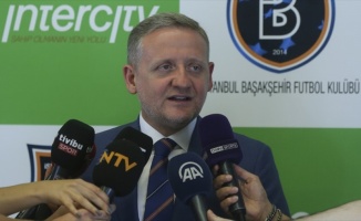 İstanbul Başakşehir Futbol Kulübü Başkanı Gümüşdağ: Şampiyon olmak en büyük hayalimiz