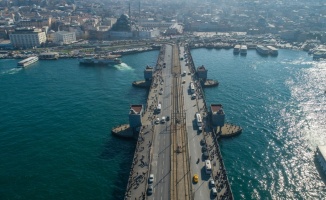 Atatürk ve Galata Köprüleri trafiğe kapatılacak