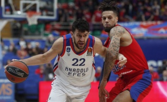 Anadolu Efes 5.yenilgisini aldı