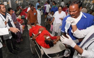 Hindistan’da tapınakta verilen yemekten 12 kişi öldü