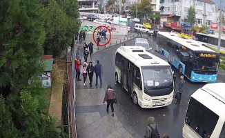İstanbul’da gasp dehşeti kamerada