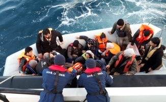 1 haftada denizlerde 497 göçmen yakalandı