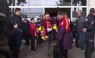 Galatasaray’a Antalya’da coşkulu karşılama