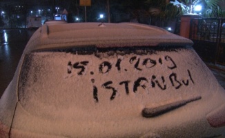 İstanbul’da kar yağıyor!