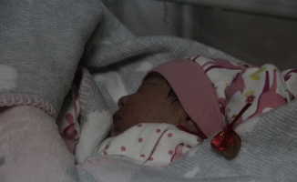 İstanbul’da yeni yılın ilk bebeği dünyaya geldi
