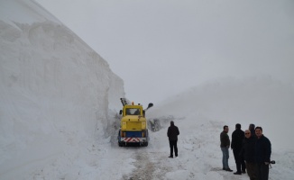 Kar kalınlığı 10 metreye ulaştı