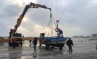 Tüm çabaları ekmek teknelerini kurtarmak