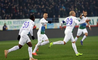 Çaykur Rizespor üç golle kazandı