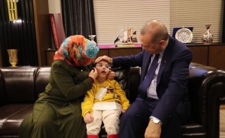Erdoğan Elanur’a robot sözü verdi