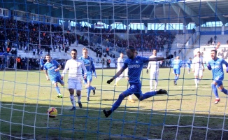 Erzurum’da ilk yarıda 3 gol