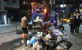 Şişli’de günler sonra çöpler toplanmaya başlandı