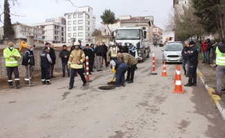 Tuzla’daki gizemli kokuya soruşturma