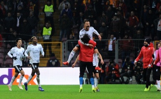 UEFA Avrupa Ligi: Galatasaray: 1 - Benfica: 2 (Maç sonucu)
