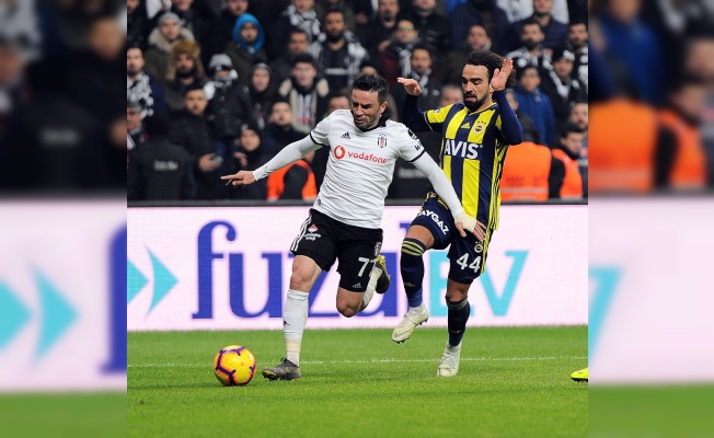 Yılın ilk derbisinde gol yağmuru