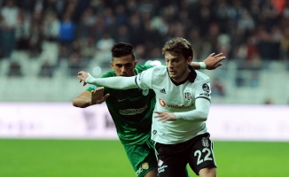 Adem Ljajic bu sezonki 5. golünü attı