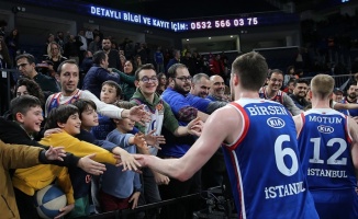 Anadolu Efes'in play-off biletleri satışta