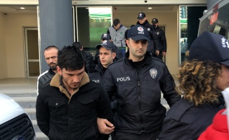 Bursa’da 5 zehir taciri tutuklandı