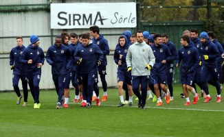 Fenerbahçe Sivasspor hazırlıklarını sürdürüyor