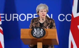 İngiltere Başbakanı Theresa May: Brexit uzun süreli ertelenebilir