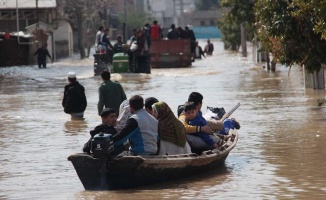 İran&#039;da sel felaketinin ağır bilançosu