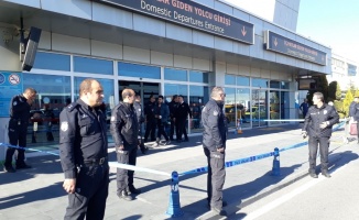 Polis memuru önce meslektaşını sonra kendisini vurdu