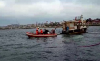 Teknede mahsur kalan 6 kişi böyle kurtarıldı